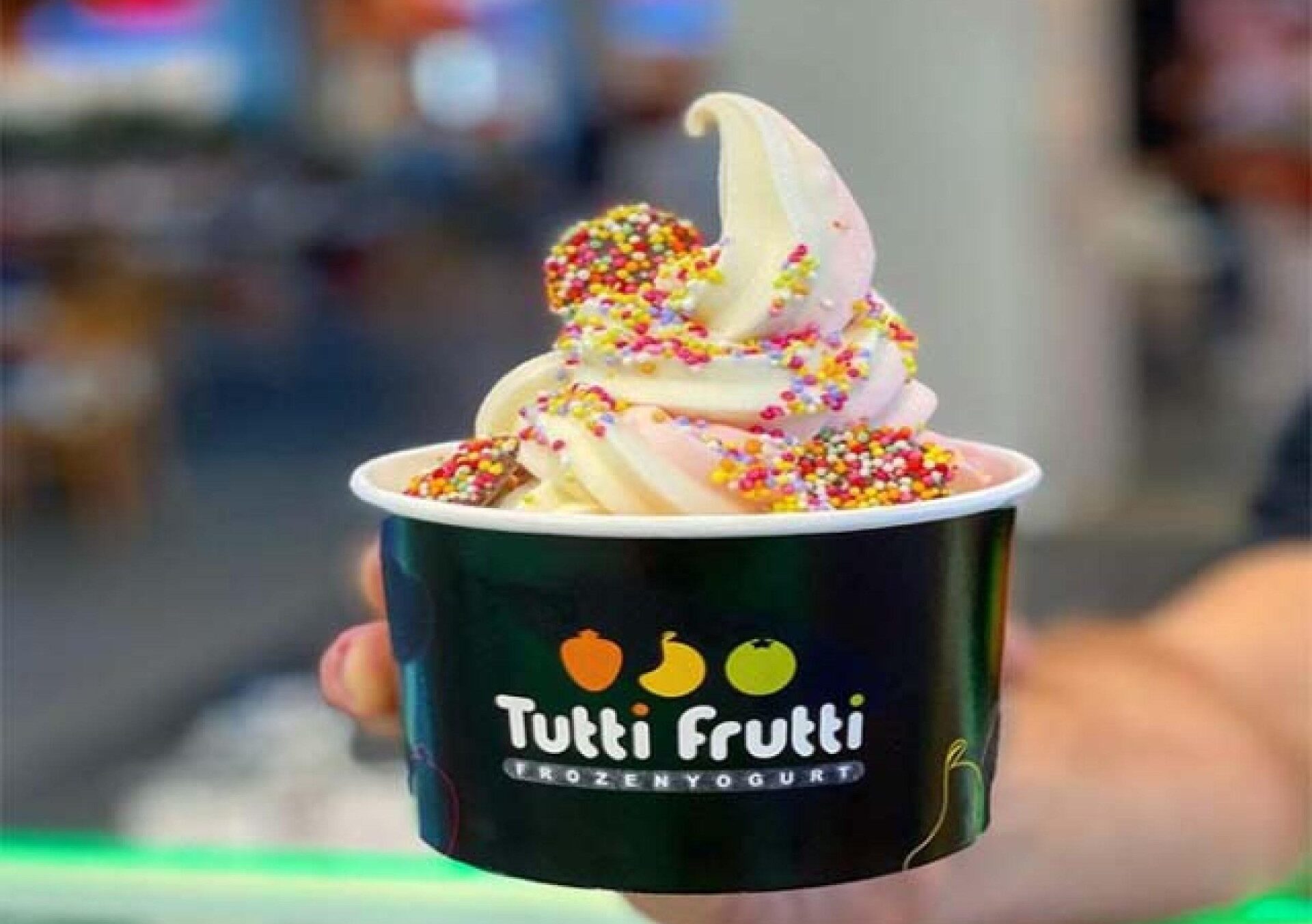 Tutti Frutti Frozen Yogurt is heading to Geelong in June so prepare to ...