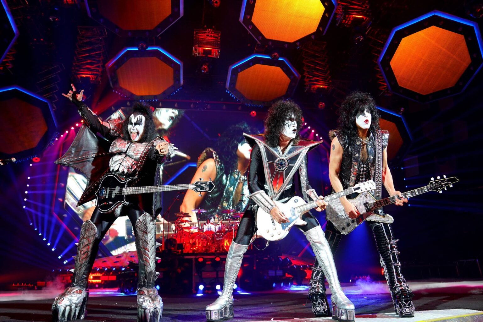 KISS announce one final Australian farewell show in October 2023 ...